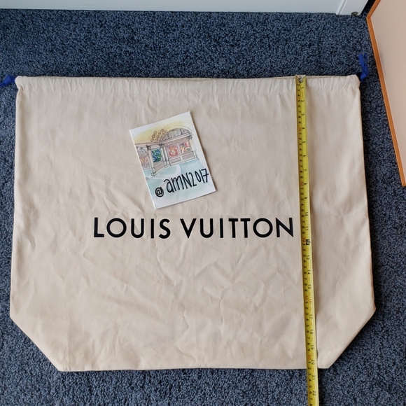 Louis Vuitton Drawstring Dust bag - Picture 1 of 8